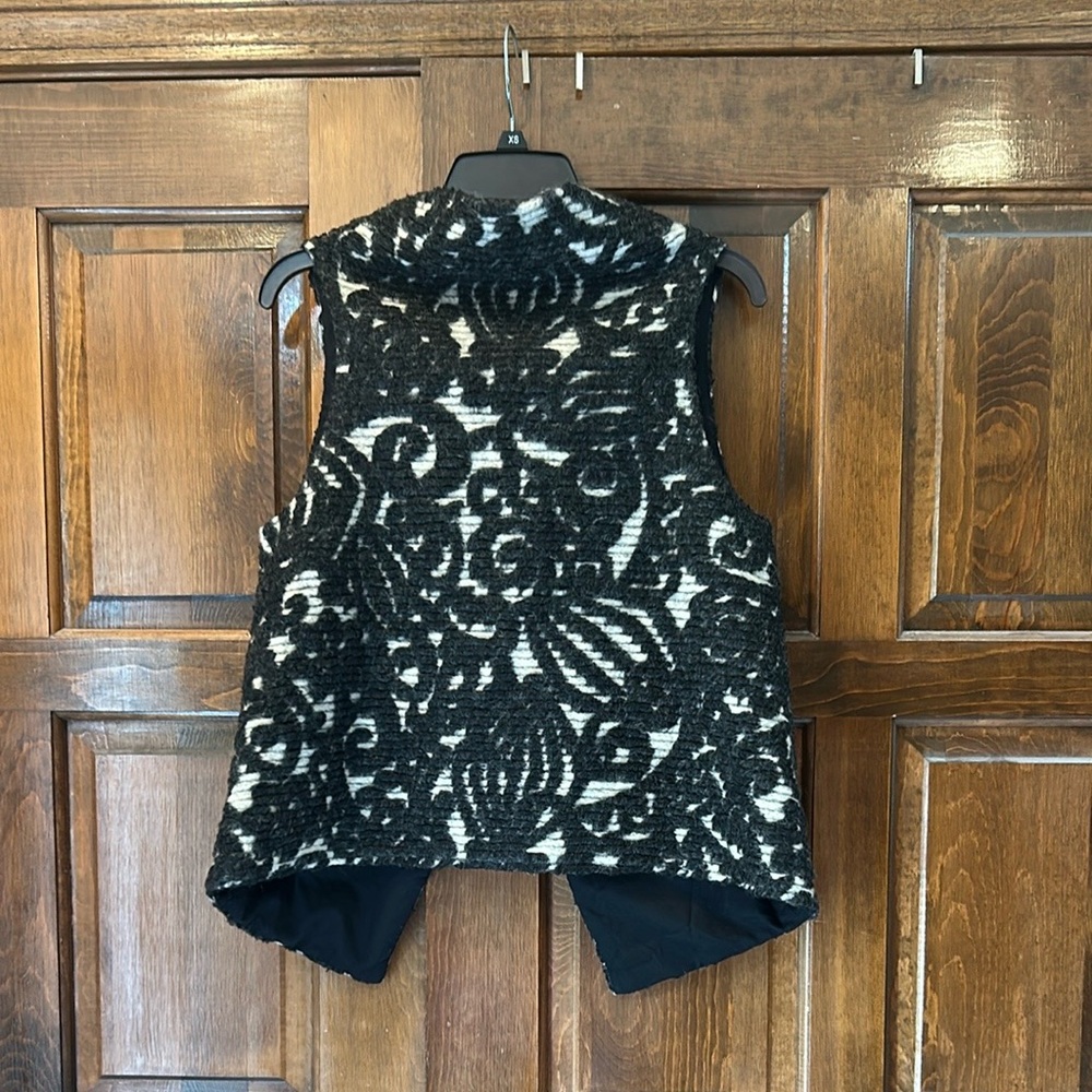 Zara Basic Wool Blend Swirl Pattern Asymmetric Vest size Small - Picture 7 of 7